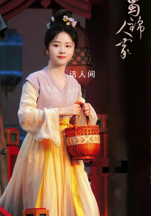 楊紫譚松韻田曦薇唐妝造型 究竟誰(shuí)的唐妝造型更能驚艷四座