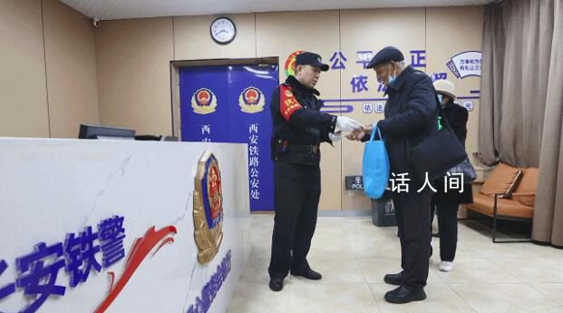 用一個(gè)個(gè)瞬間定格寒冬中的溫暖 寒冬中那些溫暖我們的瞬間