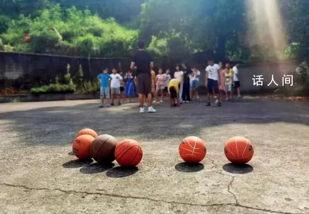 當(dāng)“支教”成了生意 半玩半教的付費(fèi)支教