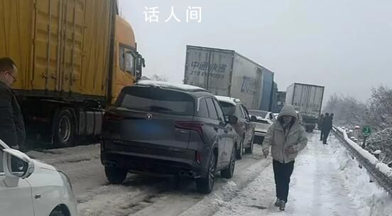 男子被堵高速6天5夜:吃光年貨