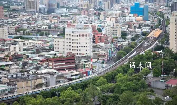 女子感慨回鄉(xiāng)發(fā)現(xiàn)大家消費(fèi)升級(jí) 大城市消費(fèi)降級(jí)小城市消費(fèi)升級(jí)