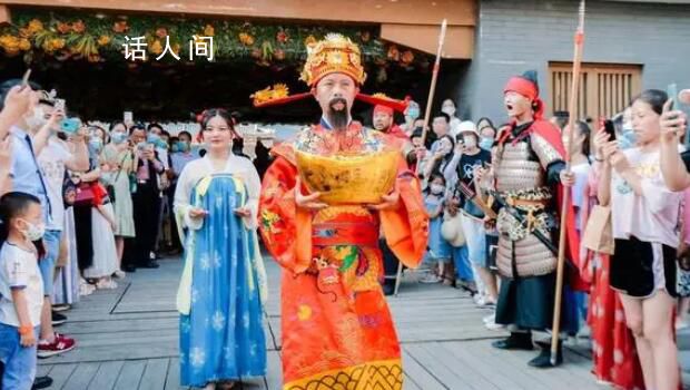 當(dāng)財神遇到愛神 準備和財神談戀愛