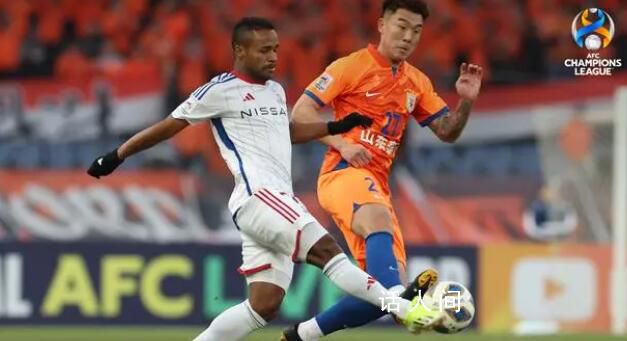 日本球迷:泰山隊踢得太粗暴