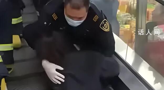 女子下半身被卷入扶梯 家屬發聲