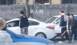 警方通報多人當街持械砸車 已將涉案人員全部抓獲