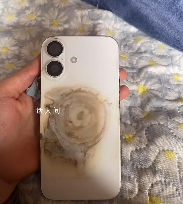 蘋果16剛買一個月就自燃了 引起網友們探討